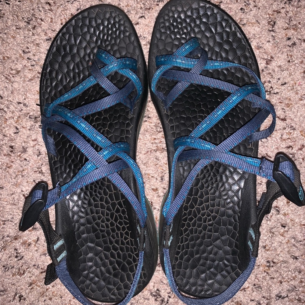 Women’s size 10 Chacos
